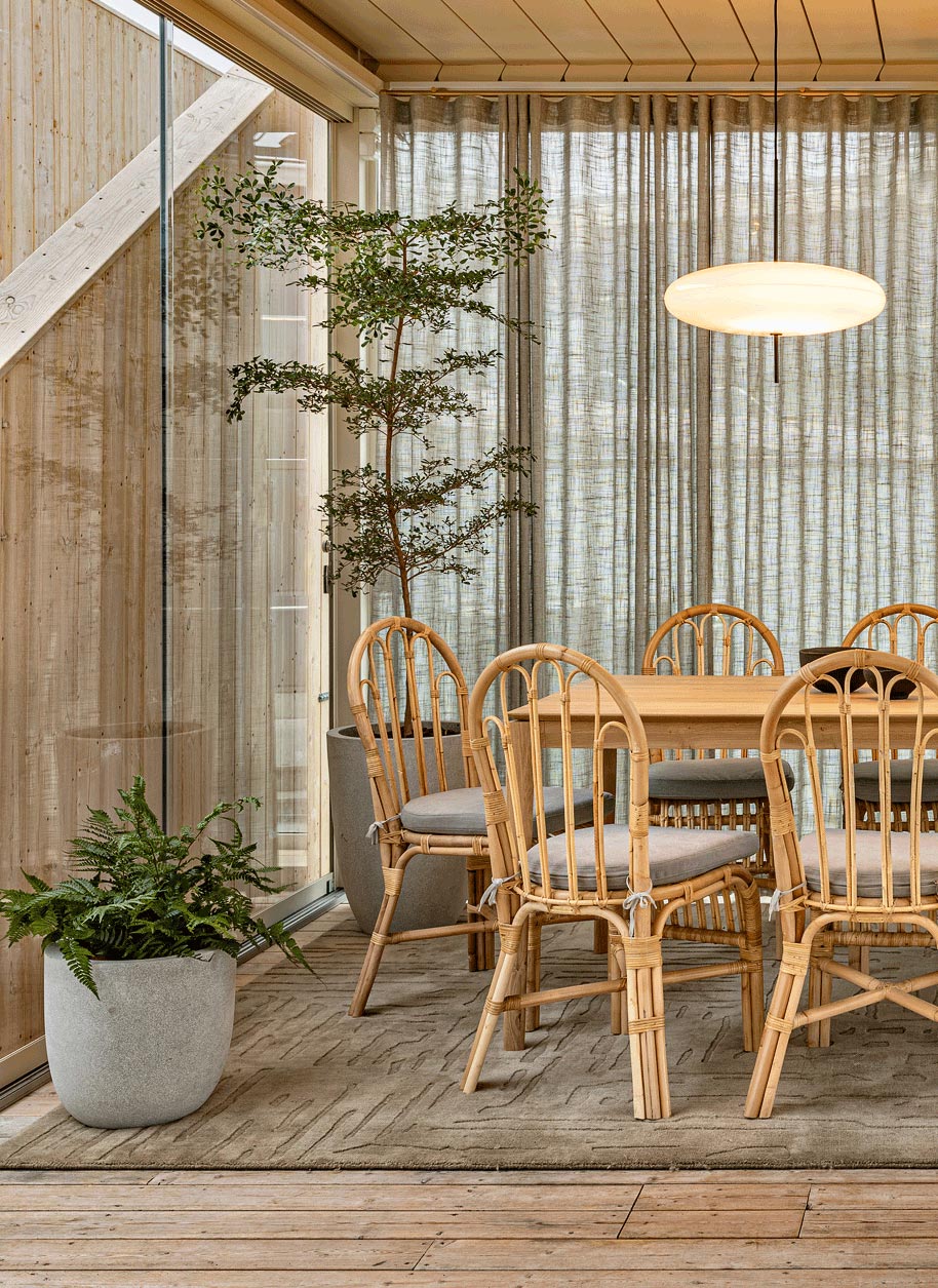 Restaurang TAK i Stockholm med gröna växter från Vertical Plants